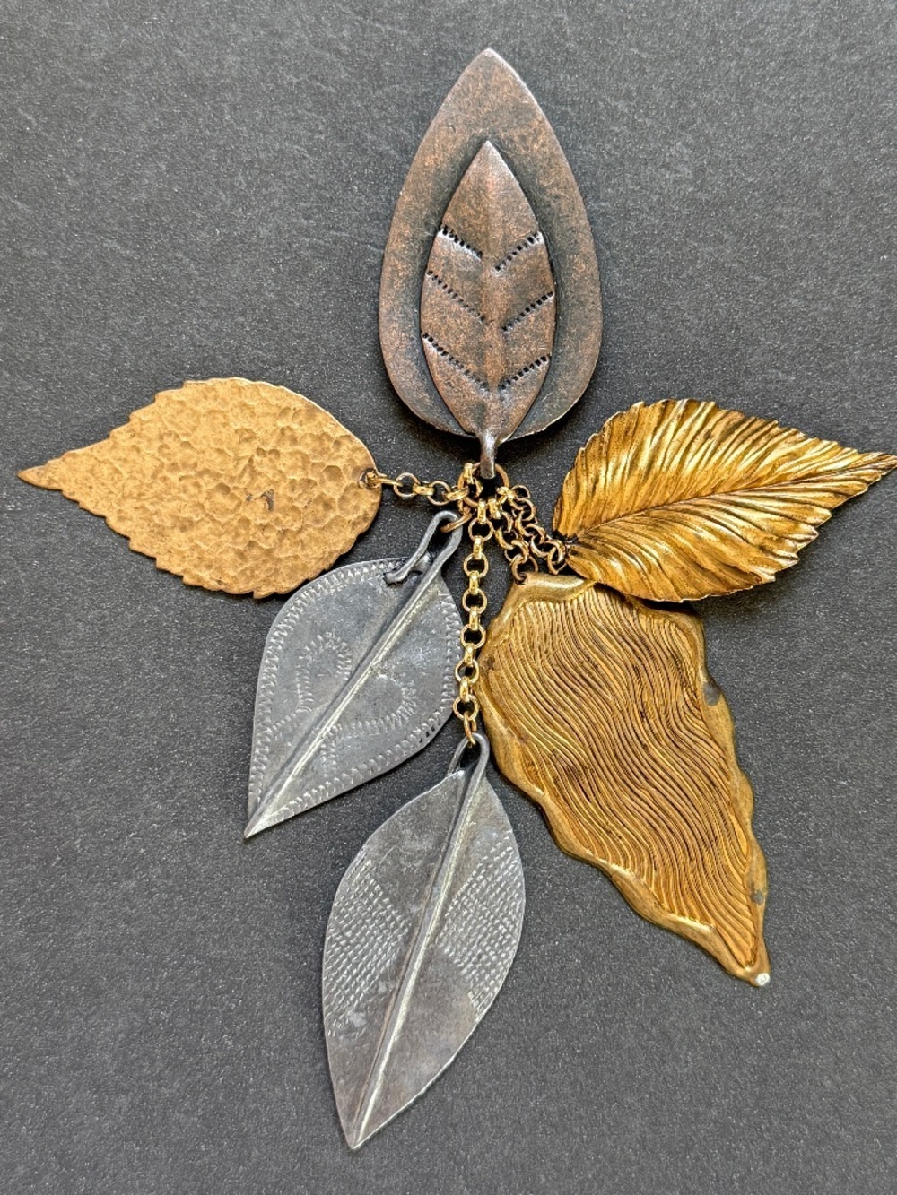 VINTAGE Mixed Metal Leaf Brooch